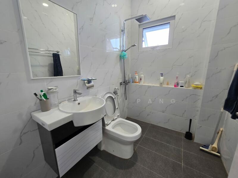 Semi-Detached House for Sale in Bandar Sungai Long (Selangor) - Jeffrey Pang - Bathroom - PropertyGuru.com.my