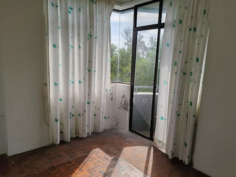 Kondominium untuk Dijual di Ferringhi Delima Condominium - Pen Teo - Living Room  - PropertyGuru.com.my