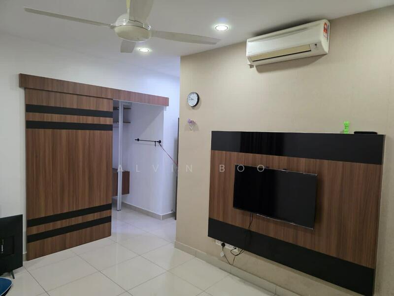 Apartment for Sale at Seri Austin Residence (Pangsapuri Seri Austin) - Alvin Boo - Living Room - PropertyGuru.com.my