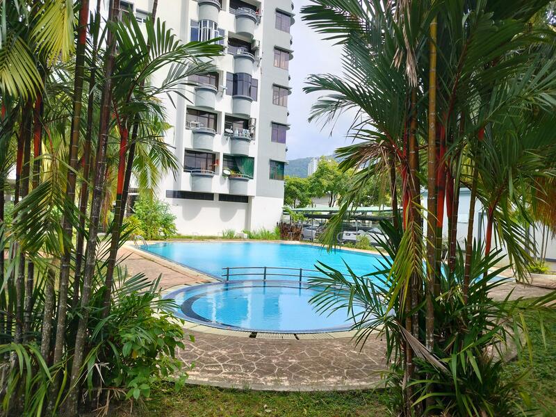 Ferringhi Delima Condominium untuk Untuk Dijual - RM 280,000, Mac 2026 - Pool - PropertyGuru.com.my
