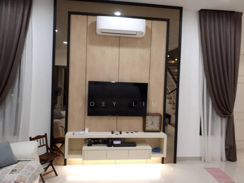 Cluster House for Sale in Semenyih (Selangor) - Joey Lim - Living Room - PropertyGuru.com.my