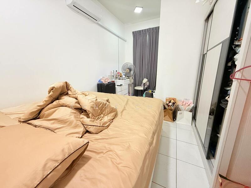 2-storey Terraced House for Sale in Taman Seri Austin (Tebrau) - Annie Chai - Bedroom - PropertyGuru.com.my