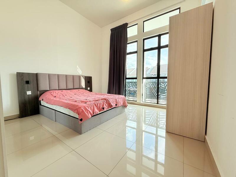 2-storey Terraced House for Sale in Taman Seri Austin (Tebrau) - Annie Chai - Bedroom - PropertyGuru.com.my