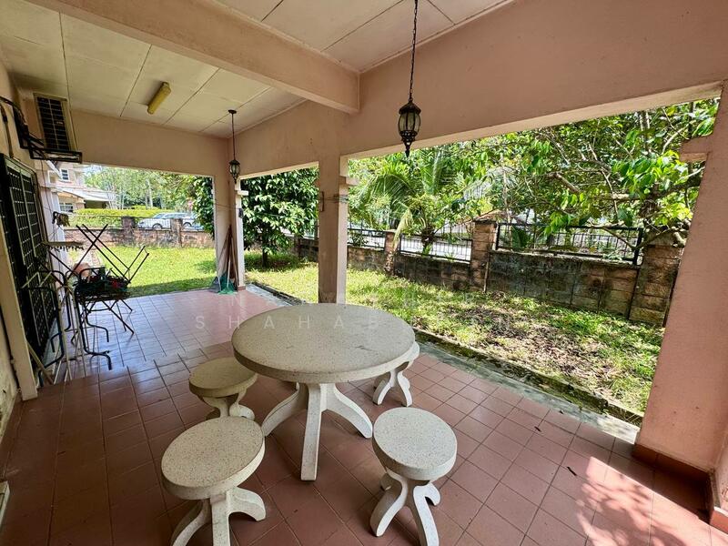 2-storey Terraced House for Sale in Bukit Jelutong (Shah Alam) - Nahathir Shahabudin - Exterior - PropertyGuru.com.my