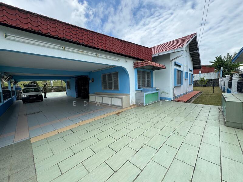 Bungalow for Sale in Seremban (Negeri Sembilan) - EDWIN KEE - Exterior - PropertyGuru.com.my