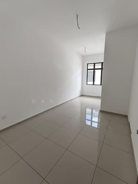 Bandar Putra Kulai Sonatia Brand New Double Storey Terrace House untuk Untuk Dijual - RM 760,000, Mac 2026 - Interior - PropertyGuru.com.my