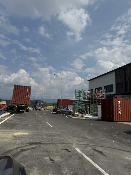 Semi d factory with 2 storey office at bukit beruntung for sale untuk Untuk Dijual - RM 5,999,999, Feb 2026 - Exterior - PropertyGuru.com.my