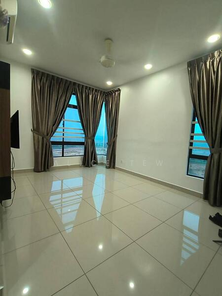 Apartment for Sale at Seri Austin Residence (Pangsapuri Seri Austin) - Alice Tew - Living Room - PropertyGuru.com.my