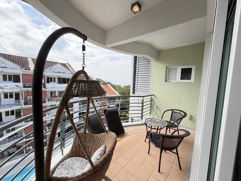 Untuk Disewa - The Laguna