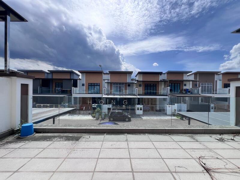 2-storey Terraced House for Sale in Bandar Cemerlang (Ulu Tiram) - Hong . - Exterior - PropertyGuru.com.my