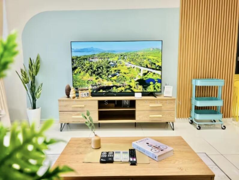 Condominium for Sale at Royal Strand @ Country Garden Danga Bay - Puah Sin Yuen - Living Room - PropertyGuru.com.my