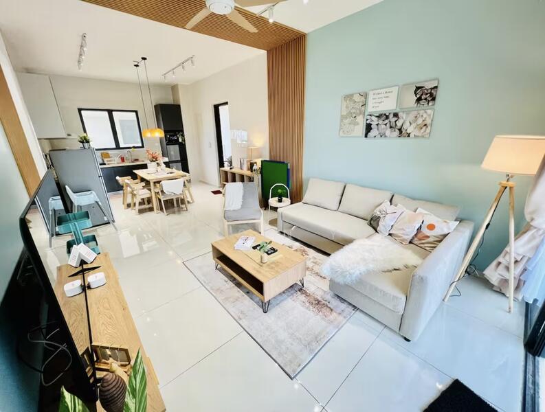 Condominium for Sale at Royal Strand @ Country Garden Danga Bay - Puah Sin Yuen - Kitchen - PropertyGuru.com.my