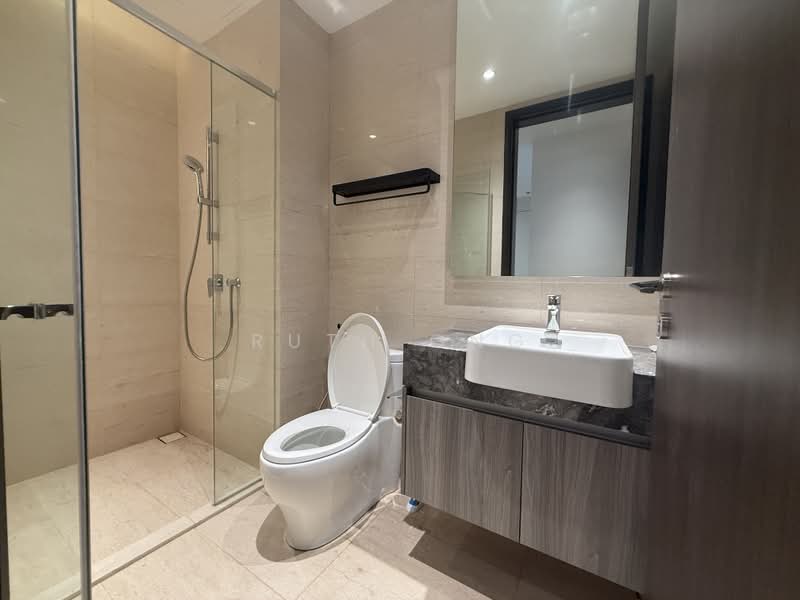 Service Residence for Rent at Marriott Residence @ Gurney - Ruth Ong - Bathroom - PropertyGuru.com.my