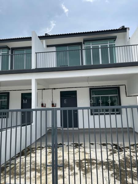 2-storey Terraced House for Sale in Anggun (Rawang) - Minnie Wong - Exterior - PropertyGuru.com.my
