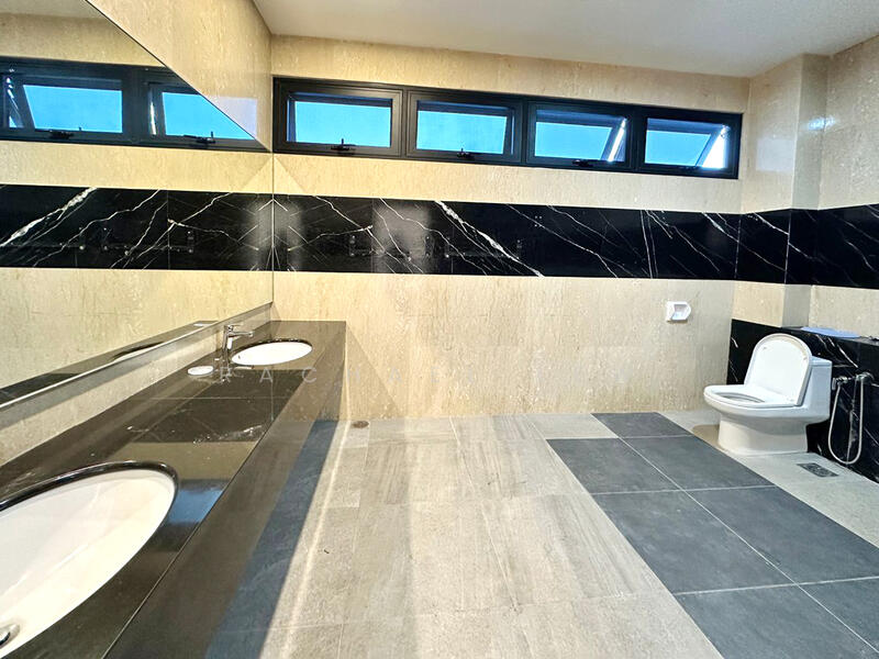 Bungalow for Sale in Horizon Hills (Iskandar Puteri (Nusajaya)) - Rachael Lew - Bathroom - PropertyGuru.com.my