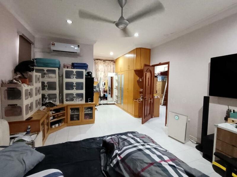 Taman Desa Rishah untuk Untuk Dijual - RM 690,000, Feb 2026 - Bedroom - PropertyGuru.com.my
