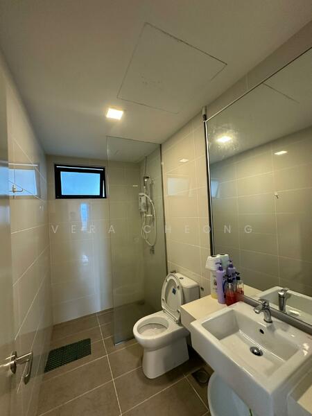 Service Residence for Sale at Southkey Mosaic - Vera Cheong - Bathroom - PropertyGuru.com.my