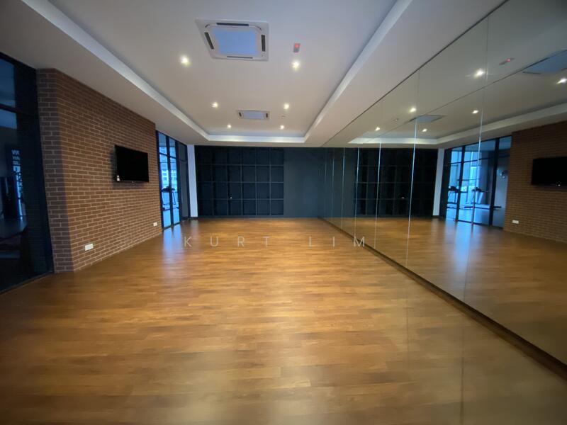 Dance / Yoga Studio