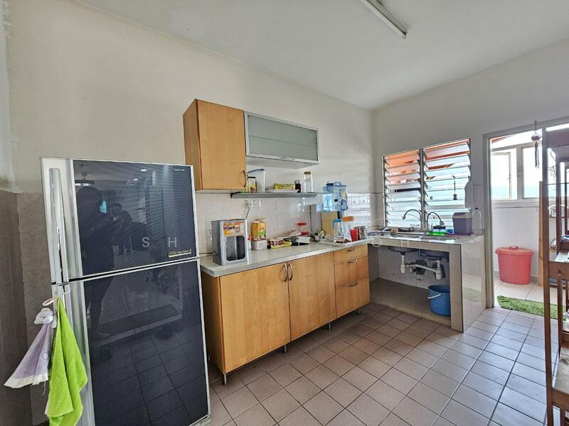 Astaka Heights Apartments untuk Untuk Dijual - RM 450,000, Feb 2026 - Kitchen - PropertyGuru.com.my