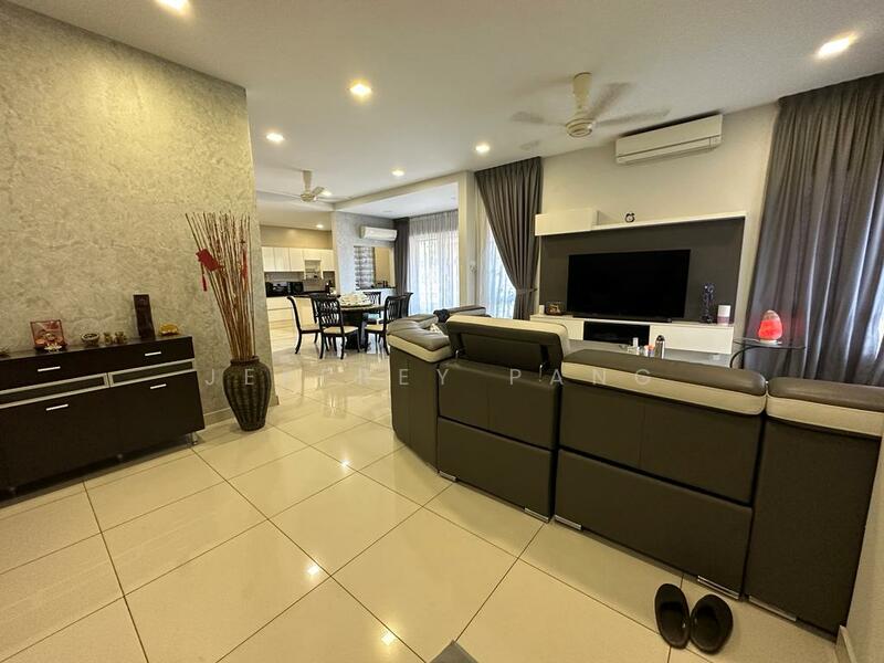 Semi-Detached House for Sale in Bandar Sungai Long (Selangor) - Jeffrey Pang - Living Room - PropertyGuru.com.my