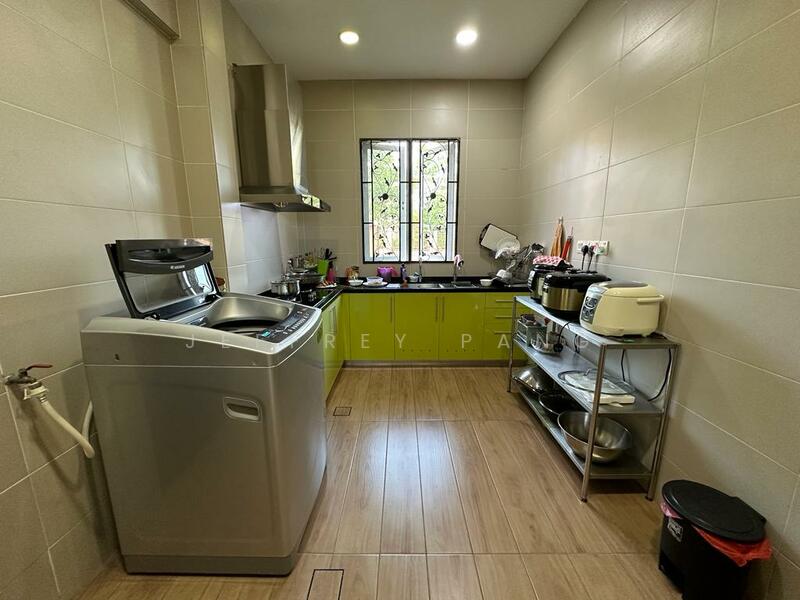 Semi-Detached House for Sale in Bandar Sungai Long (Selangor) - Jeffrey Pang - Kitchen - PropertyGuru.com.my