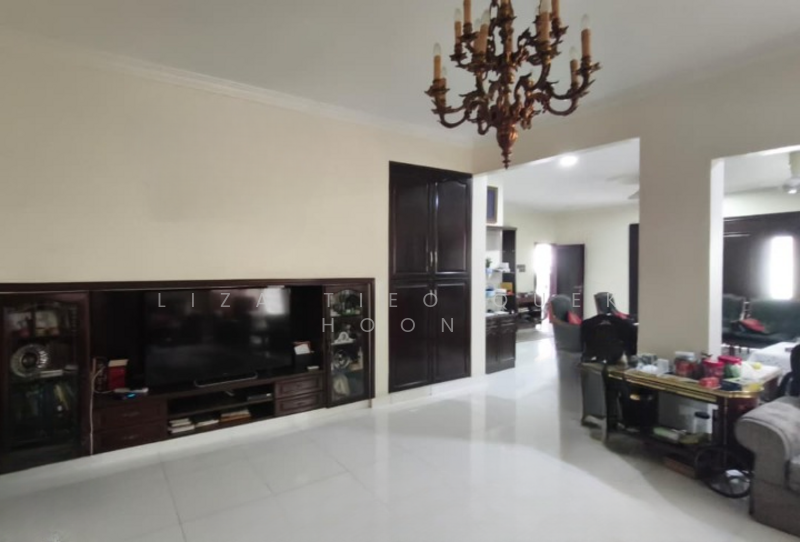 Bungalow for Sale in SS19 (Subang Jaya) - Liza Tieo Quek Hoon - Living Room - PropertyGuru.com.my