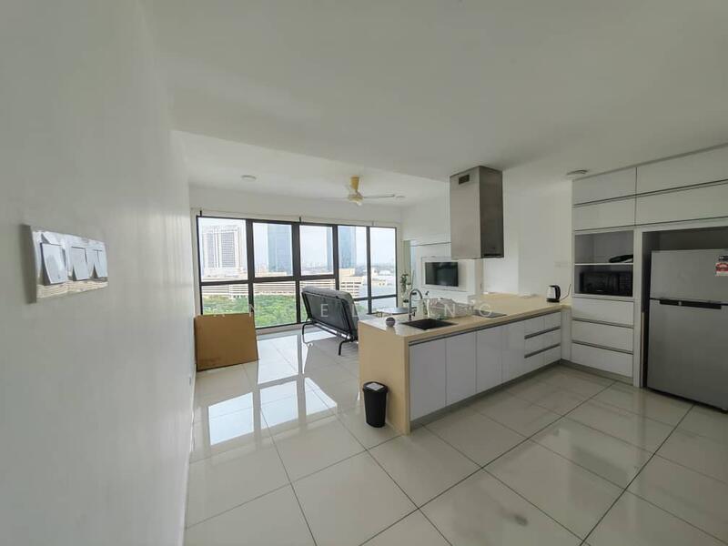Service Residence for Rent at Southkey Mosaic - Angela Ng - Kitchen - PropertyGuru.com.my