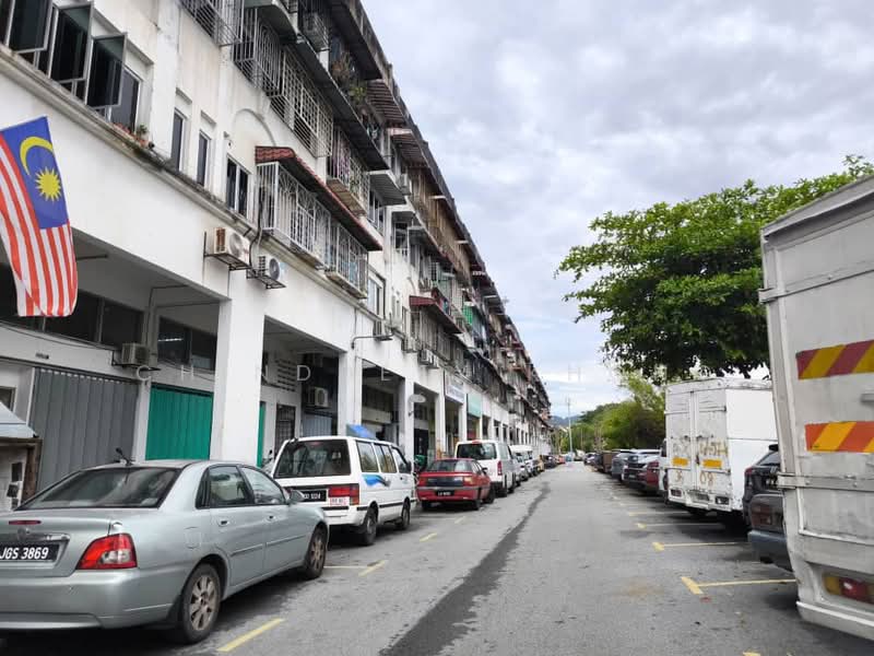 Shop for Sale in Ampang (Selangor) - Chinddeey Khong - Exterior - PropertyGuru.com.my