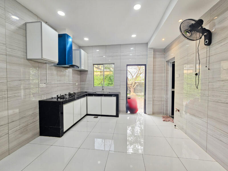 Rumah Teres 1 Tingkat untuk Dijual di Taman Mewah Jaya (Klang) - Nobeille Chung - Kitchen - PropertyGuru.com.my