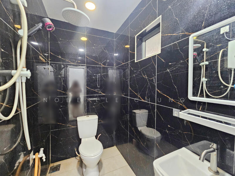 1-storey Terraced House for Sale in Taman Mewah Jaya (Klang) - Nobeille Chung - Bathroom - PropertyGuru.com.my