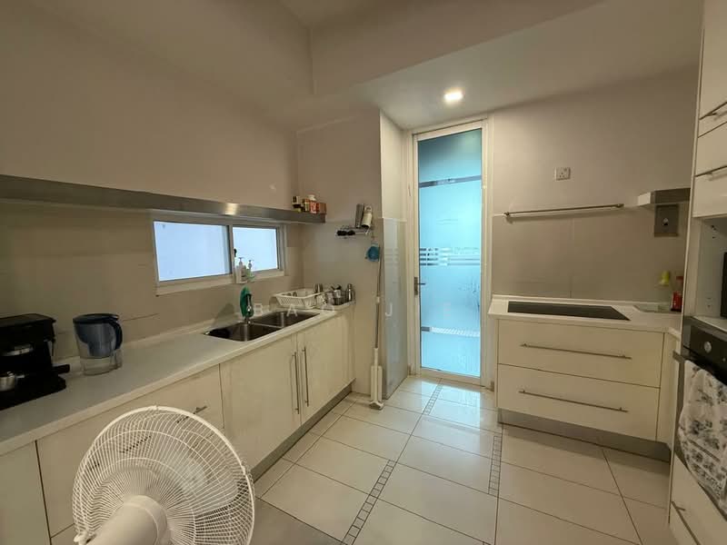Condominium for Sale at Kiaramas Ayuria - Bao Jie - Kitchen - PropertyGuru.com.my