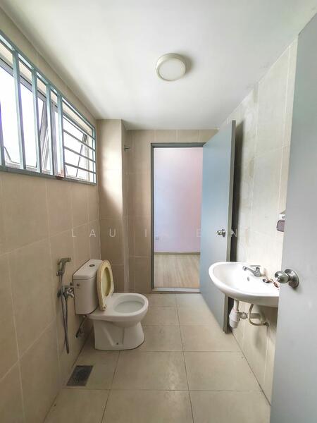 2-storey Terraced House for Rent in Bukit Beruntung (Selangor) - Lau Ia Ein - Bathroom - PropertyGuru.com.my