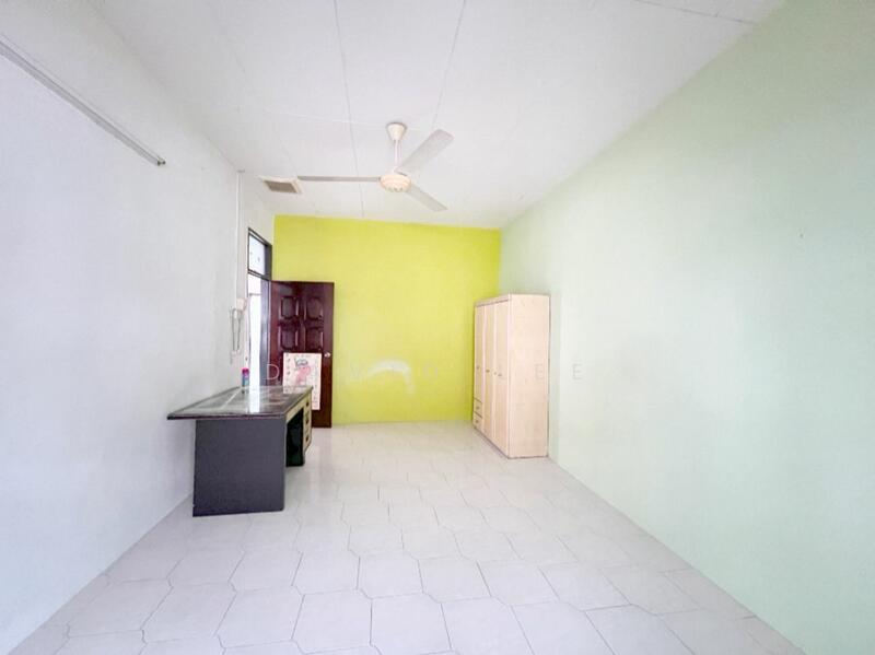 Semi-Detached House for Sale in Taman Penting (Nibong Tebal) - David Lee - Interior - PropertyGuru.com.my