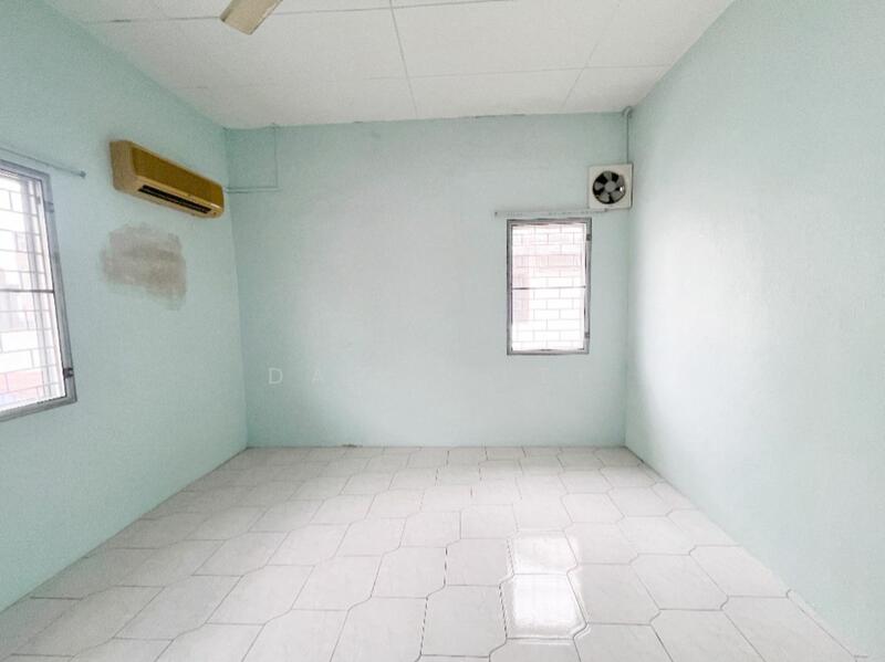 Semi-Detached House for Sale in Taman Penting (Nibong Tebal) - David Lee - Interior - PropertyGuru.com.my