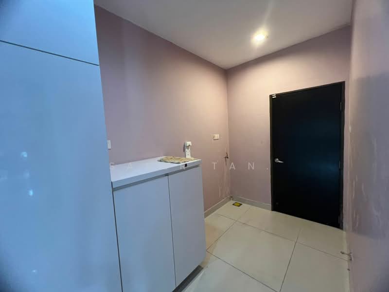 Commercial Bungalow for Rent in Taman Pelangi (Johor Bahru) - SASER TAN. - Interior - PropertyGuru.com.my