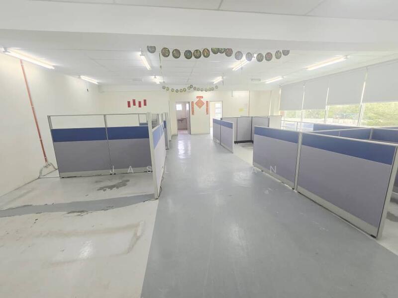 Semi-D Factory for Rent in Taman Perindustrian Plentong (Johor Bahru) - Jaslyn Tan - Interior - PropertyGuru.com.my
