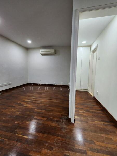 2-storey Terraced House for Sale in Bukit Jelutong (Shah Alam) - Nahathir Shahabudin - Interior - PropertyGuru.com.my