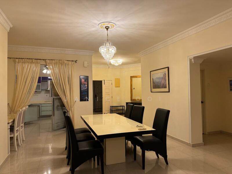 Condominium for Sale at Putra Marine Resort - Janice Ooi - Dining Room - PropertyGuru.com.my