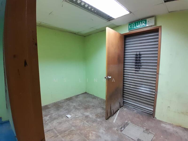 Terrace Factory for Rent in Seksyen 33 (Shah Alam) - Ms Linna . - Interior - PropertyGuru.com.my