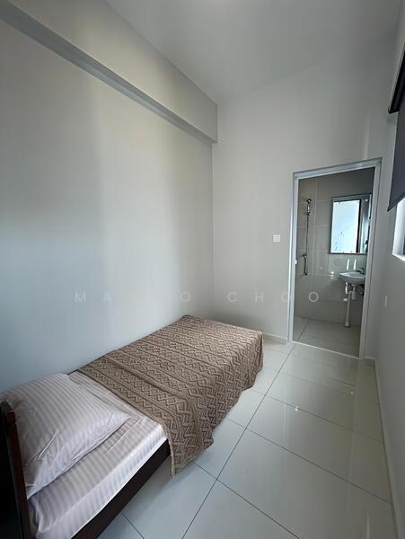 Condominium for Sale at Kings Bay @ Country Garden Danga Bay - Marco Choo - Bedroom - PropertyGuru.com.my