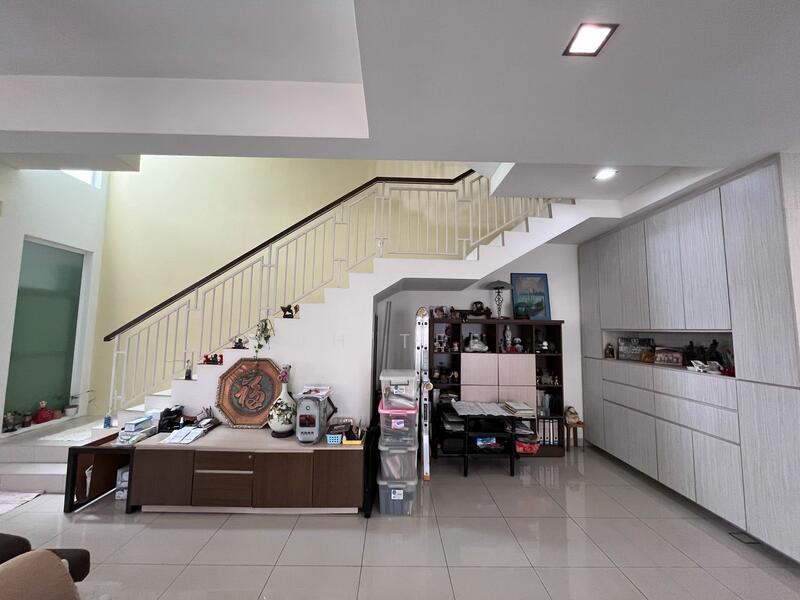 3-storey Terraced House for Sale in Seksyen 11 (Kota Damansara) - JH Tee - Living Room - PropertyGuru.com.my