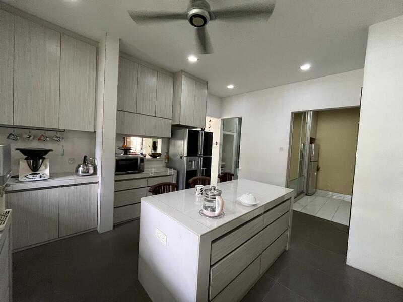 3-storey Terraced House for Sale in Seksyen 11 (Kota Damansara) - JH Tee - Kitchen - PropertyGuru.com.my