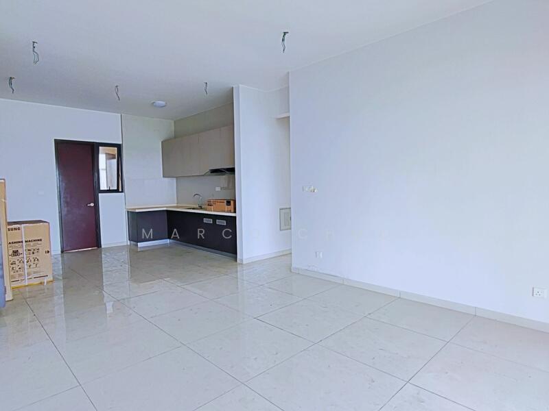 Condominium for Sale at Amberside @ Country Garden Danga Bay - Marco Choo - Kitchen - PropertyGuru.com.my