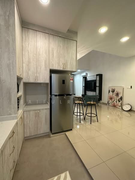 2-storey Terraced House for Rent in Setia Safiro (Cyberjaya) - Aizat Saifulrullah - Kitchen - PropertyGuru.com.my