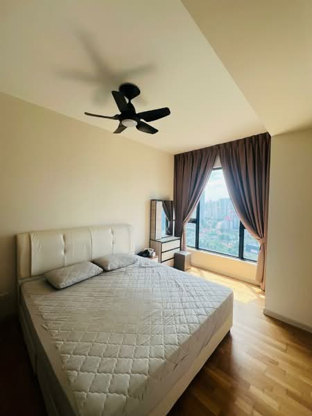 Service Residence for Sale at Residensi Solaris Parq - Jay Kew - Bedroom - PropertyGuru.com.my