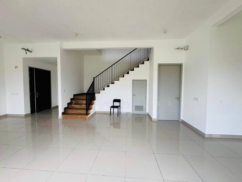 Semi-Detached House for Sale in Cyber 10 (Cyberjaya) - Izzah Alias - Interior - PropertyGuru.com.my