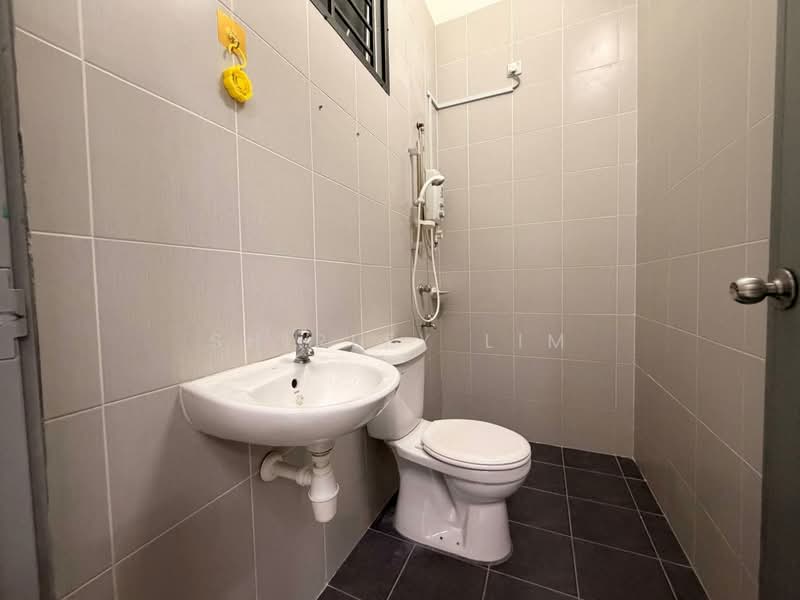 2-storey Terraced House for Sale in Taman Pulai Mutiara (Iskandar Puteri (Nusajaya)) - Shirley Lim - Bathroom - PropertyGuru.com.my