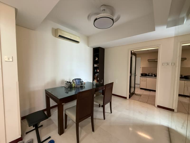 Servis Apartment untuk Dijual di i-Zen @ Kiara 2 - Bao Jie - Dining Room - PropertyGuru.com.my