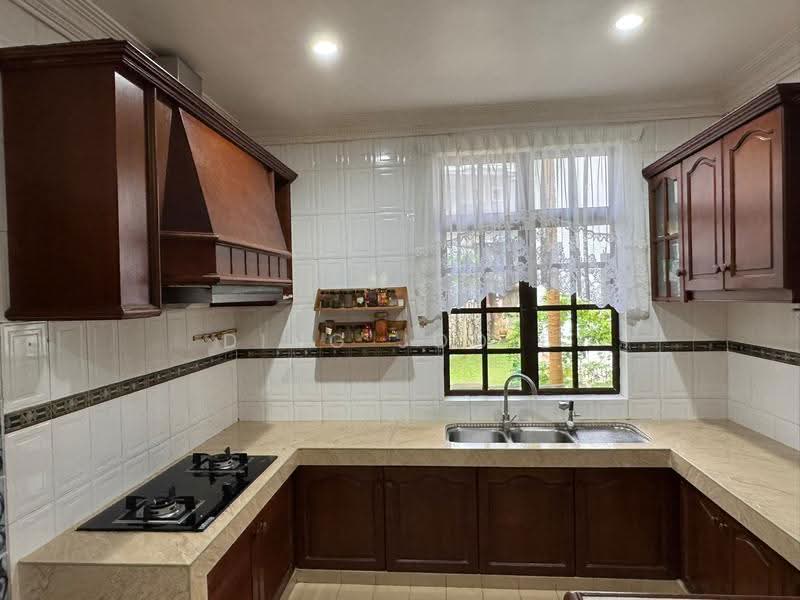 Rumah Banglo untuk Dijual di Seremban (Negeri Sembilan) - Ding Jodie - Kitchen - PropertyGuru.com.my
