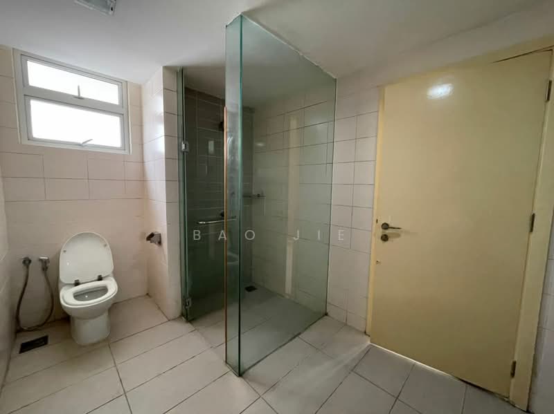 Kondominium untuk Dijual di Ceriaan Kiara - Bao Jie - Bathroom - PropertyGuru.com.my